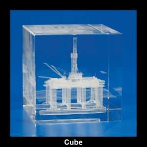 im-003_cube-trophy.jpg